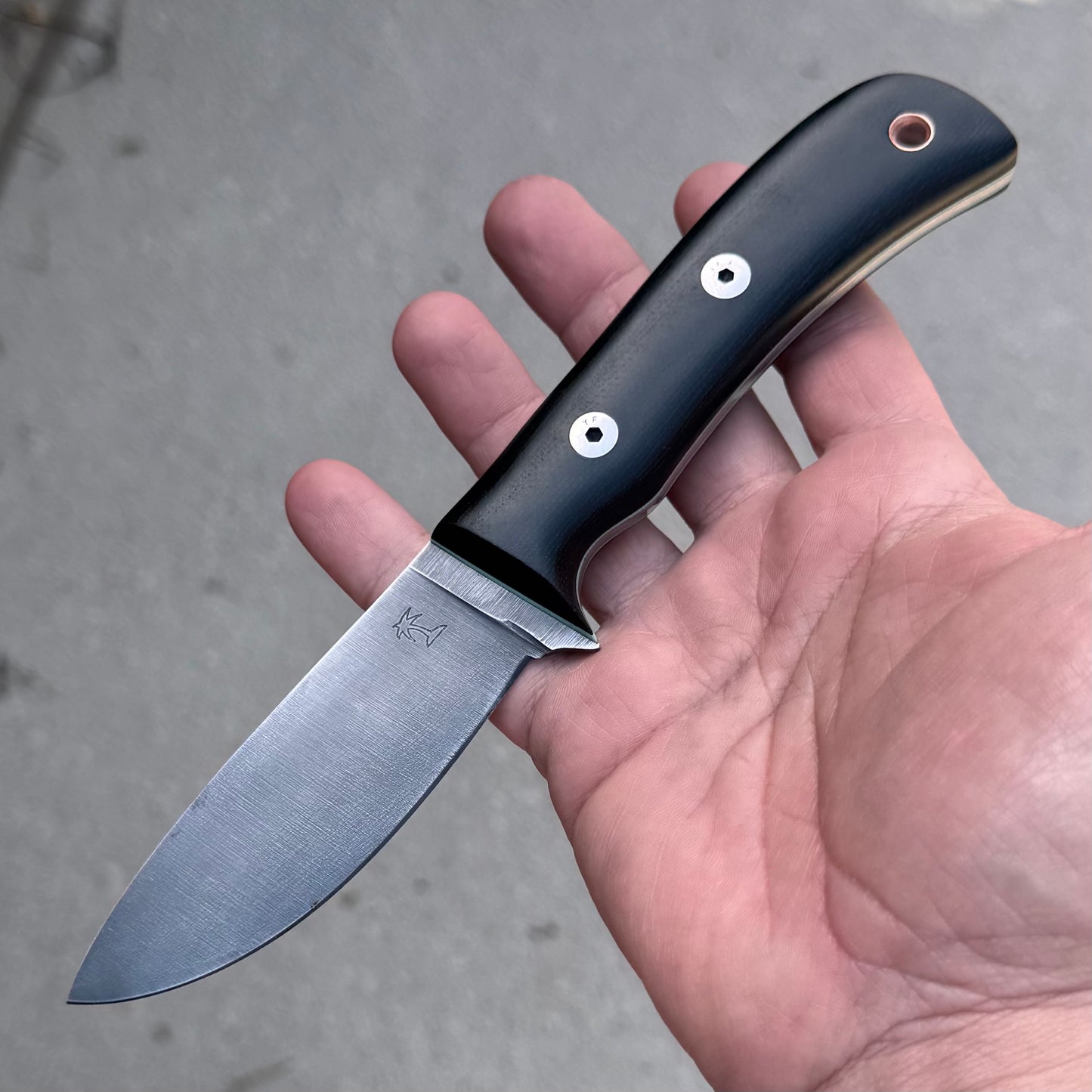 CRETUL LIMITED - Skinner - Beater Series - Black Canvas Micarta