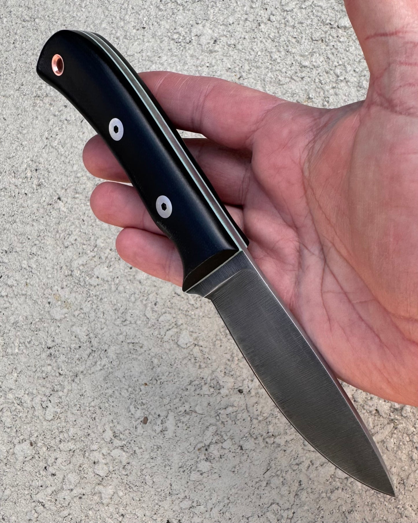 CRETUL LIMITED - Skinner - Beater Series - Black Canvas Micarta