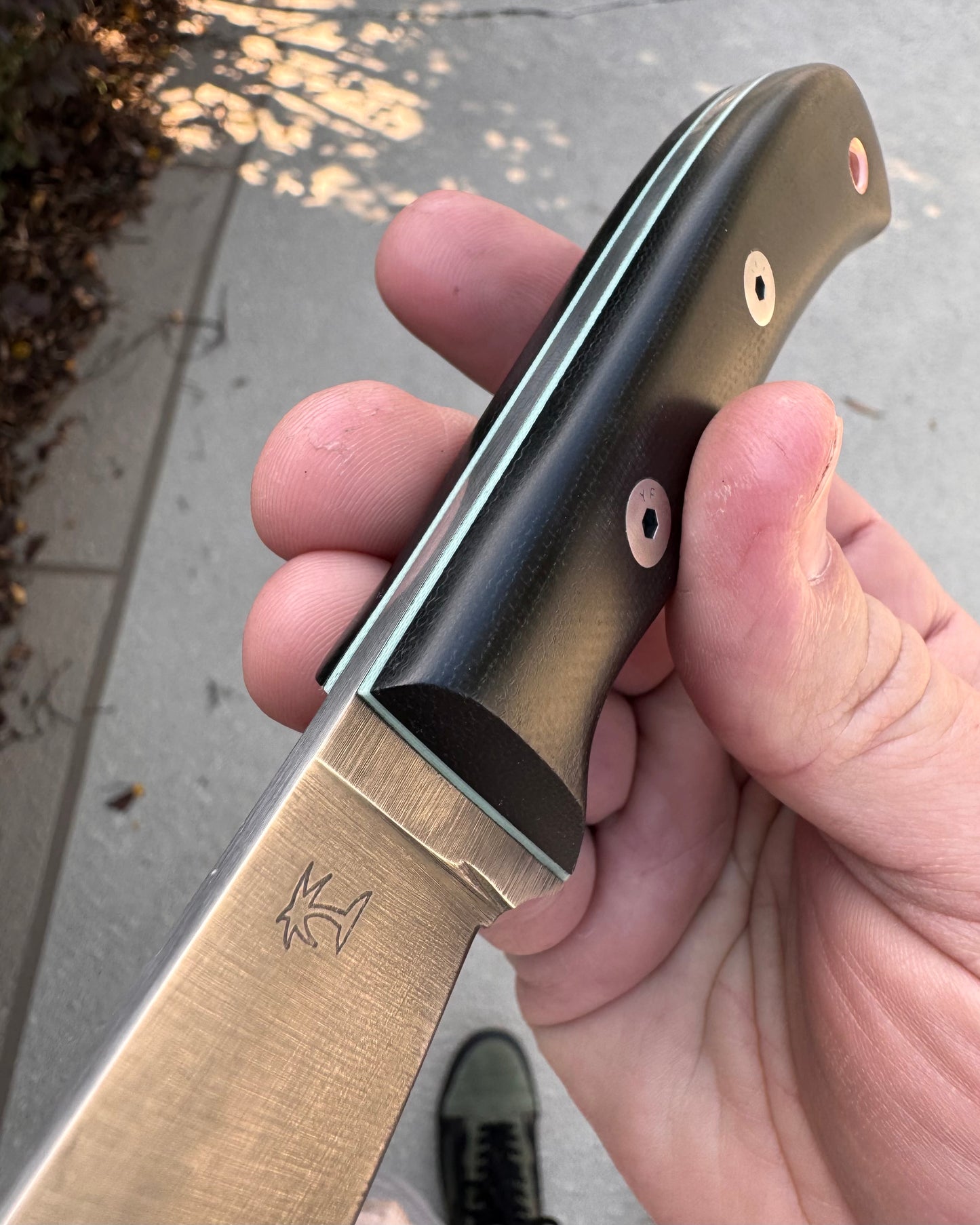 CRETUL LIMITED - Skinner - Beater Series - Black Canvas Micarta