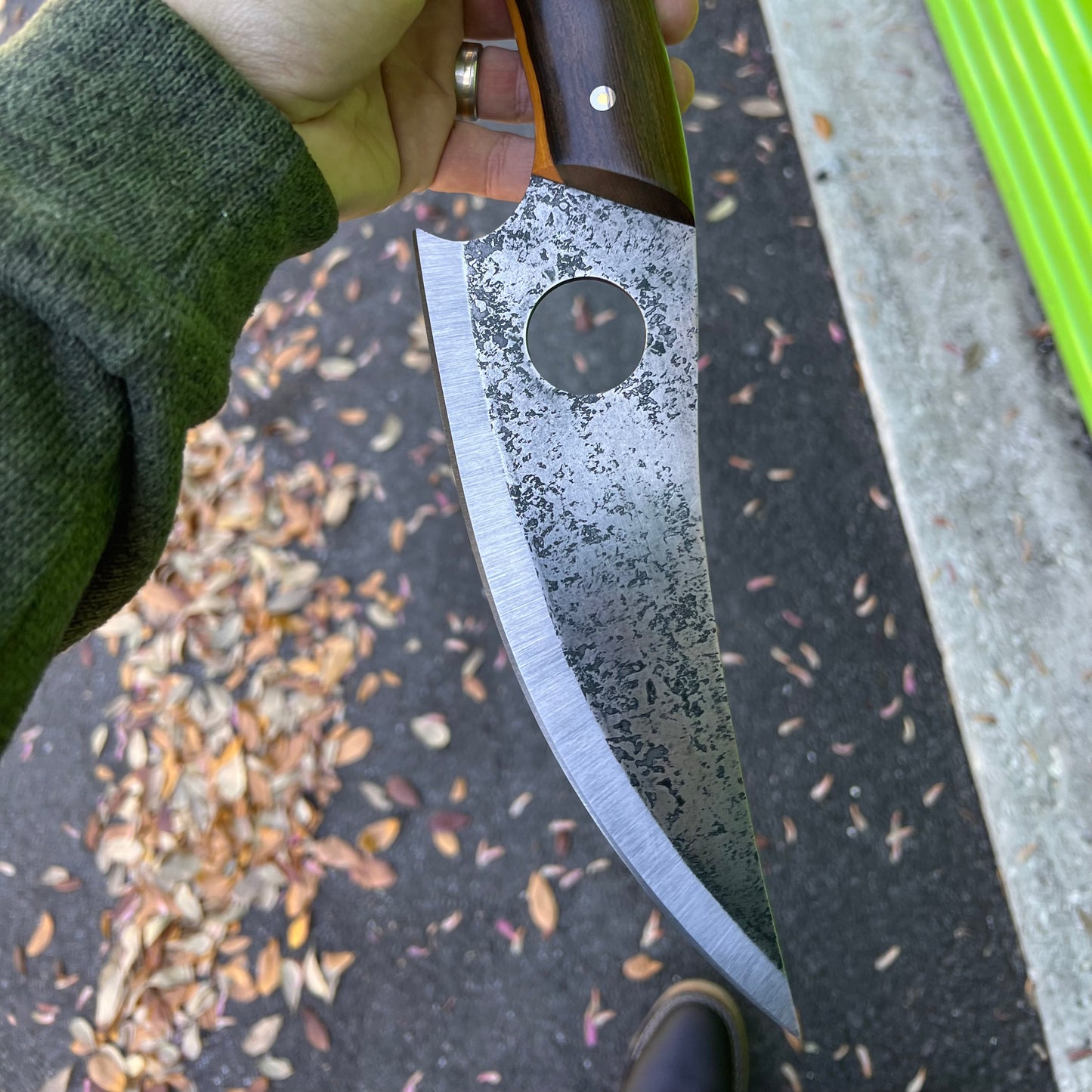 CRETUL LIMITED The Beast Model - BBQ Chopper