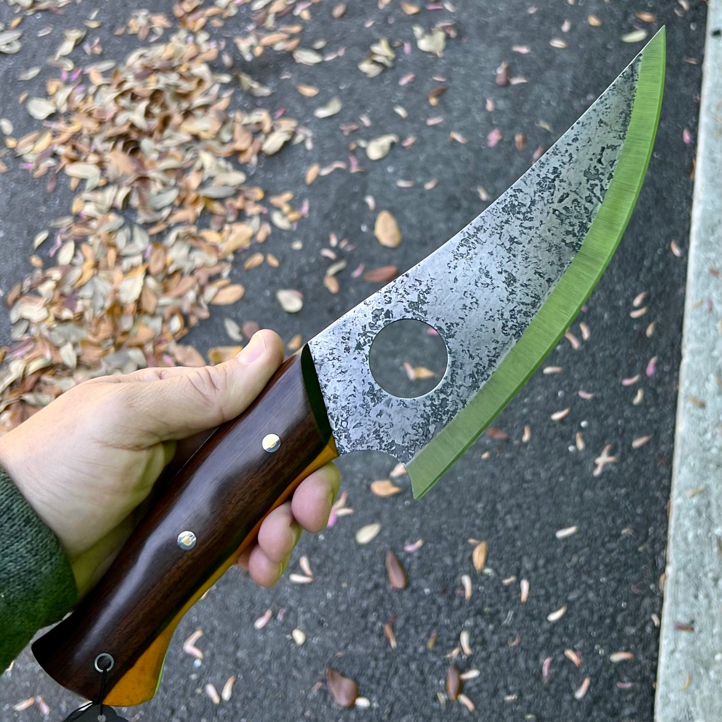 CRETUL LIMITED The Beast Model - BBQ Chopper