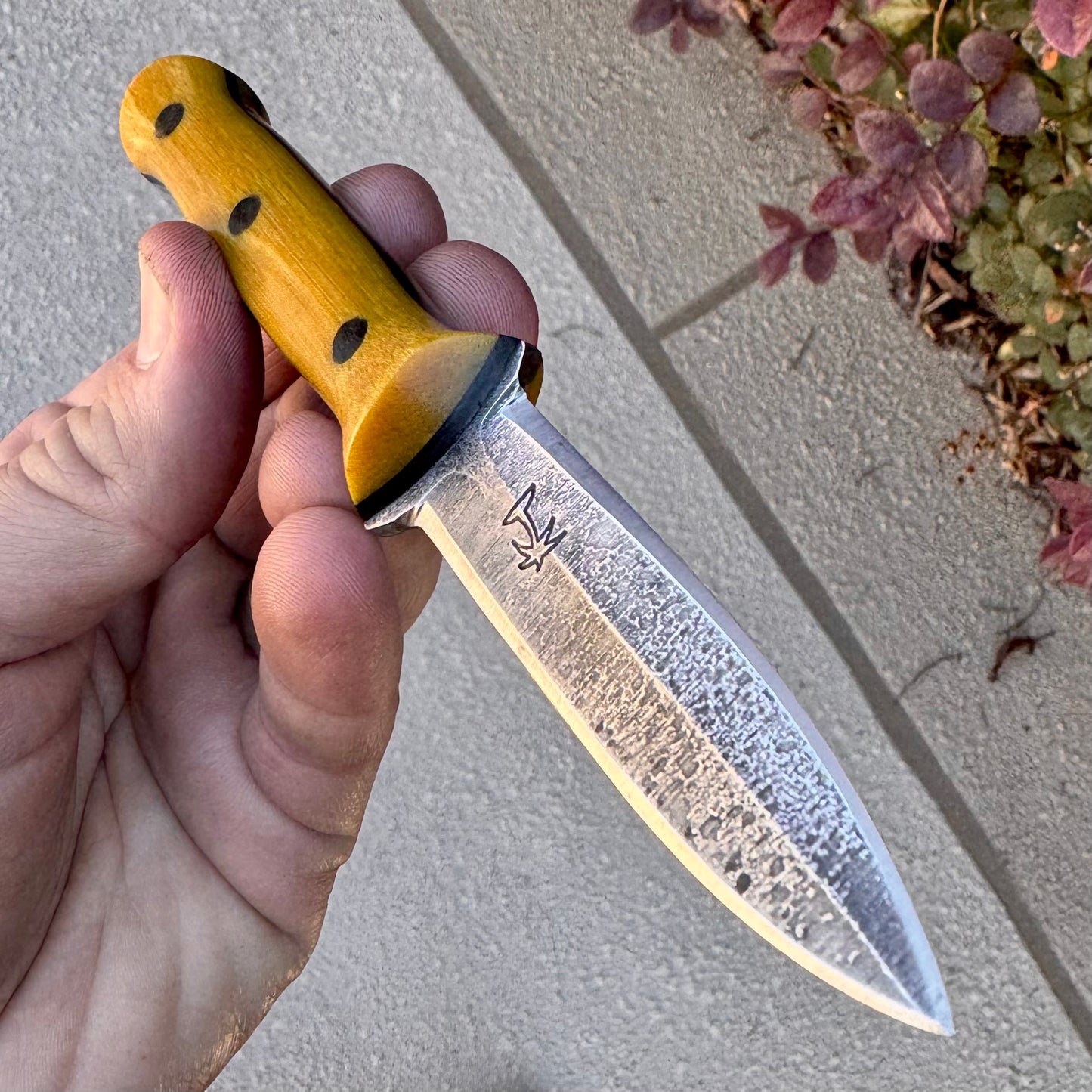 CRETUL LIMITED - Ashanti Dagger